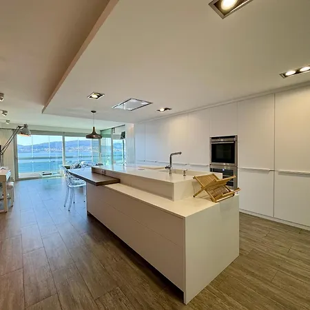 Vista Ria Premium Piano Y Banera Relax Vigo
