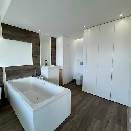Διαμέρισμα Vista Ria Premium Piano Y Banera Relax