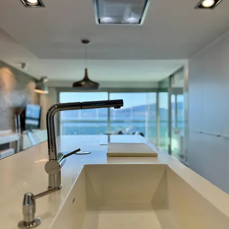 Vista Ria Premium Piano Y Banera Relax * Βίγκο